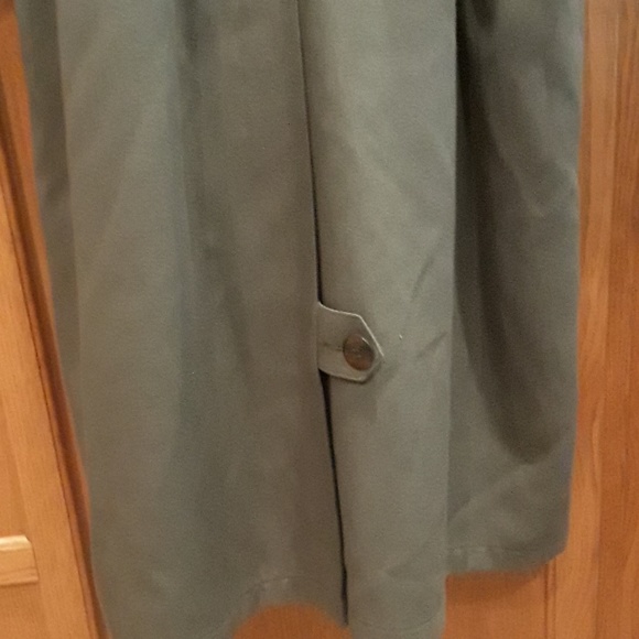 Women's London Fog 12 pet. Lined trench coat - Picture 7 of 8